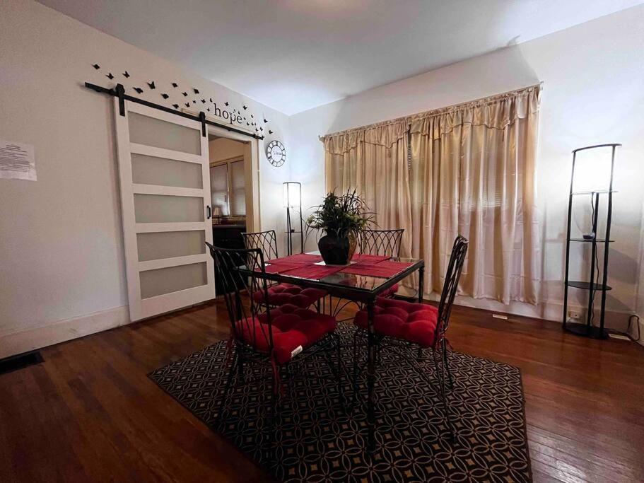 Comfortable 2-Bdrm Spacious Home With Wifi & Patio Indianapolis Dış mekan fotoğraf
